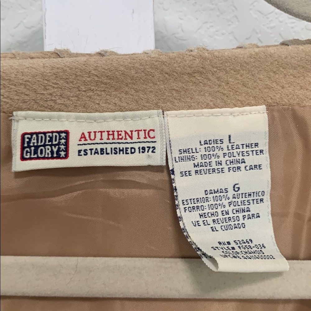 Vintage Tan Genuine Suede Leather Jacket with Front Ties in Great Condition - Picture 2 of 6